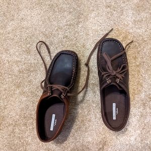 Clarks wallabee